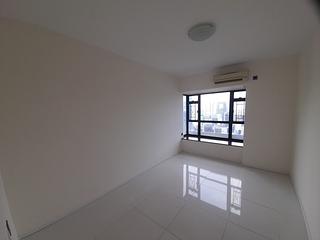 Mid Levels Central - The Grand Panorama Block 4 04