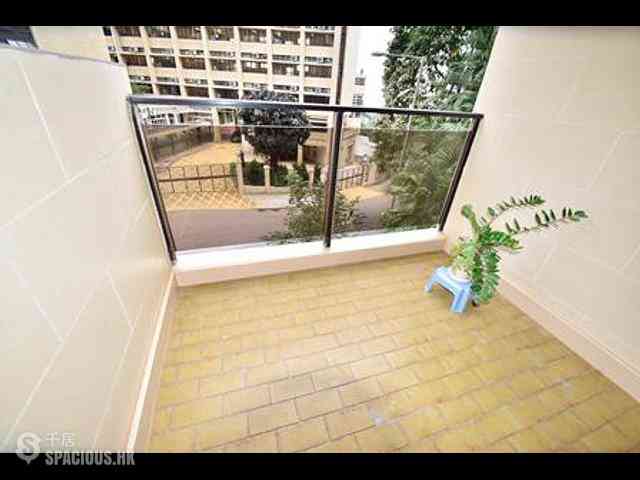 Braemar Hill - Wilshire Towers 02