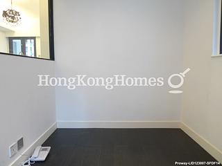 Wan Chai - Wai Cheong Building 05