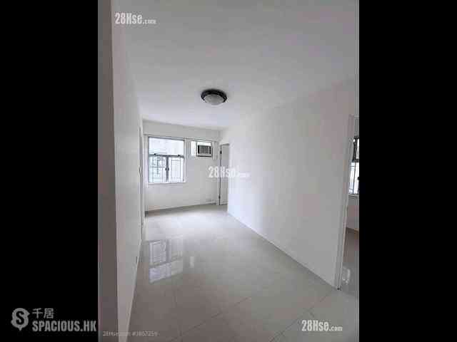 Sai Ying Pun - Yue Sun Mansion 02