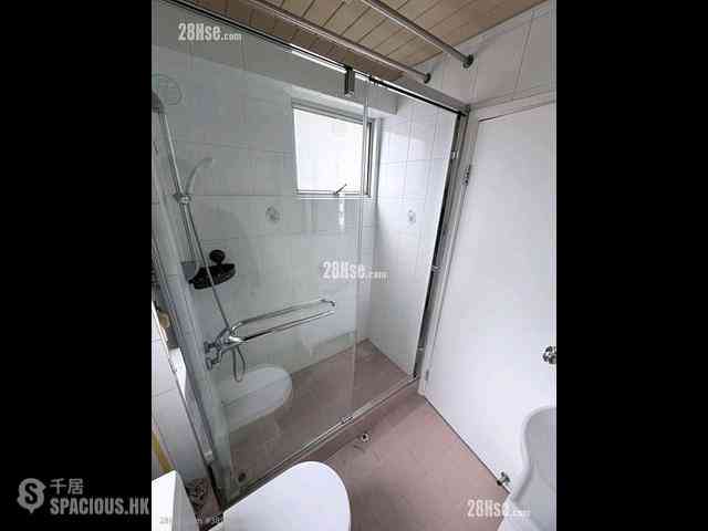 Sai Ying Pun - Yue Sun Mansion 07