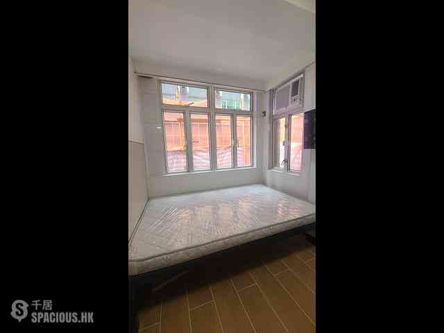 Tsim Sha Tsui - Long Kee Mansion 02