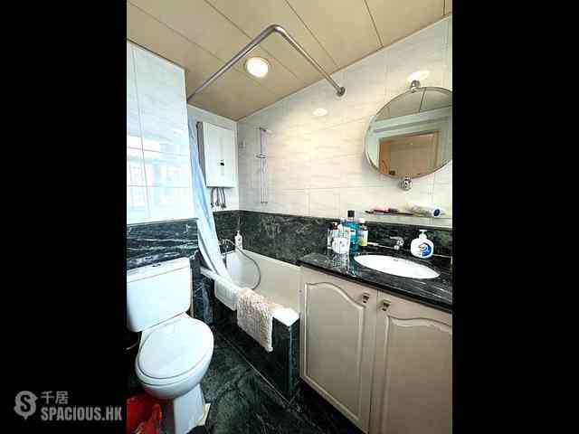 Mid Levels East - Camelot Heights 06