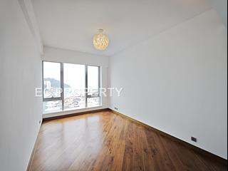 Ap Lei Chau - Marina South Block 1 08