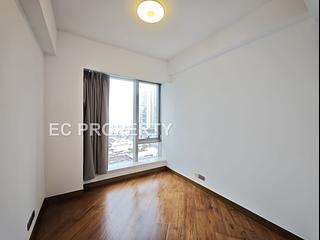 Ap Lei Chau - Marina South Block 1 13