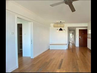 Discovery Bay - Parkvale Drive 03