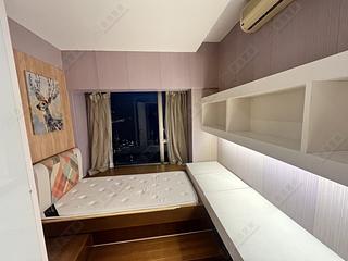 West Kowloon - Sorrento Phase 2 Block 1 07