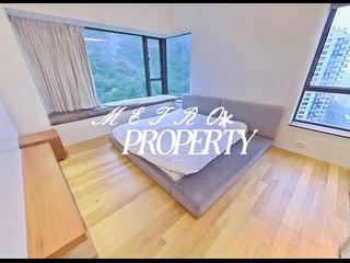 Mid Levels Central - Tavistock II 12