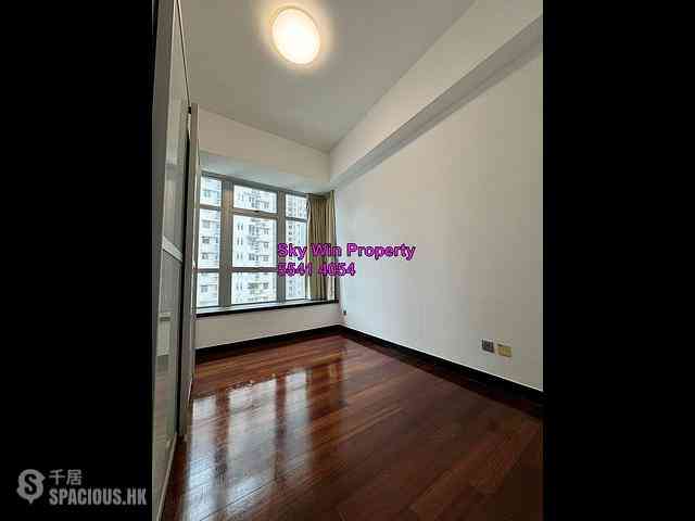 Wan Chai - J Residence 12