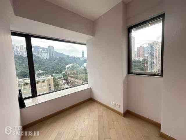 Causeway Bay - Park Haven 04