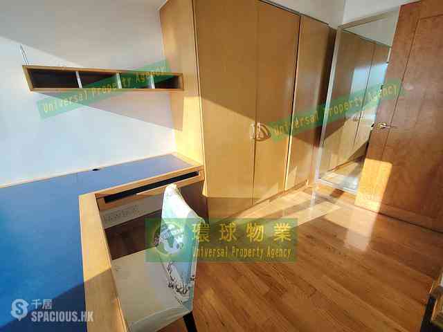 Kennedy Town - University Heights 05