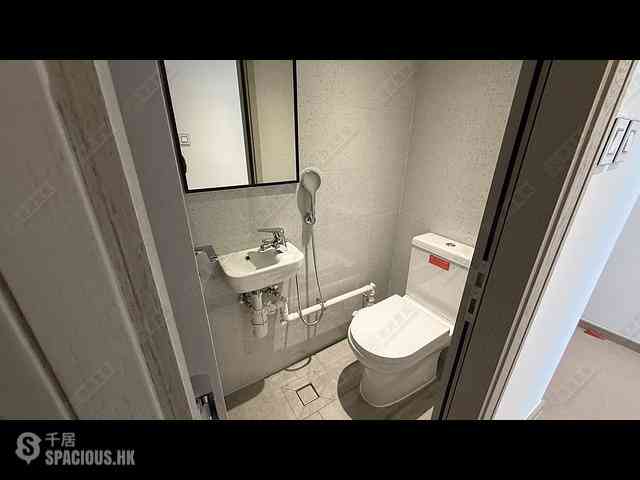 Wong Chuk Hang - The Southside Phase 3B Blue Coast Tower 2A 06