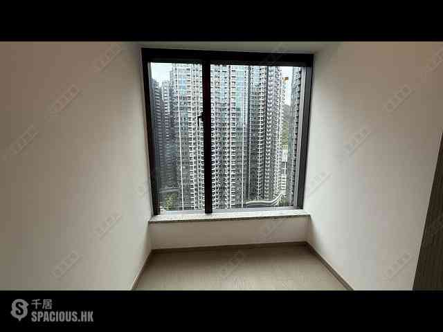 Wong Chuk Hang - The Southside Phase 3B Blue Coast Tower 2A 08
