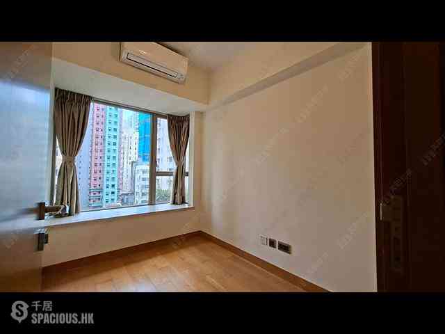 Sai Ying Pun - The Nova 06