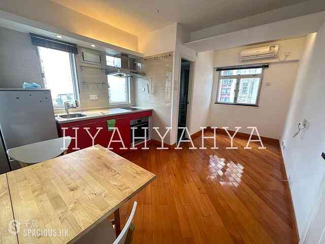 Sai Ying Pun - Fung Yat Building 01