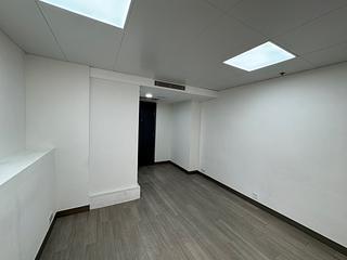 Wan Chai - Lucky Centre 02