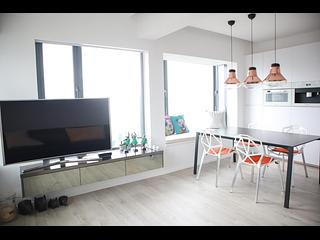 Mid Levels Central - Vantage Park Block 2 02