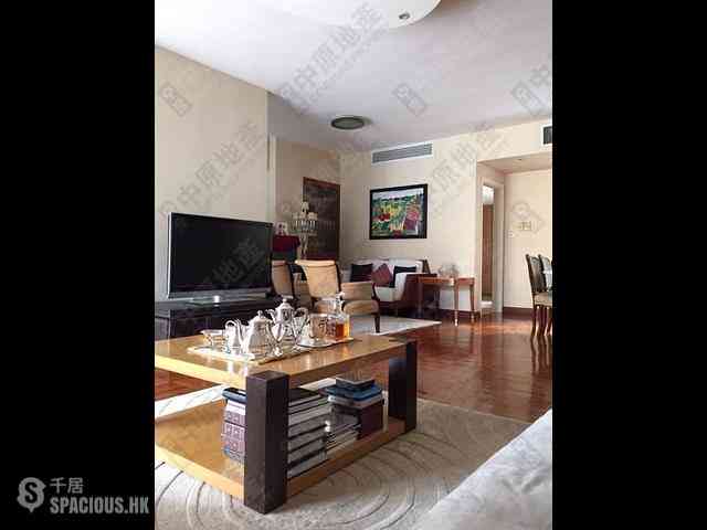 Mid Levels West - Fairview Mansion 01