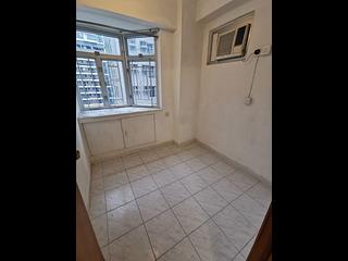 Sai Ying Pun - Yue Sun Mansion 02