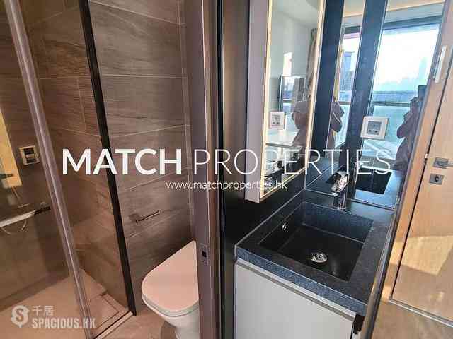 North Point - One Prestige 04