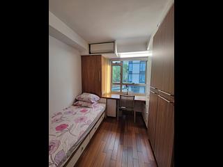Wan Chai - Phoenix Court Block 2 07