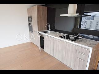 Mid Levels Central - Gramercy 05