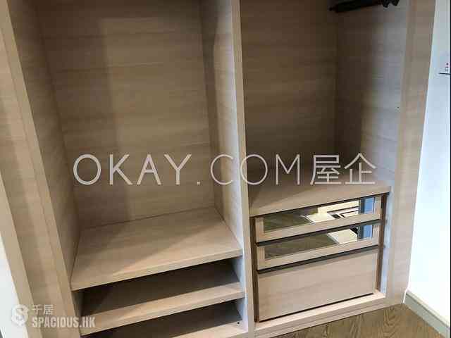 Mid Levels Central - 3, MacDonnell Road 06
