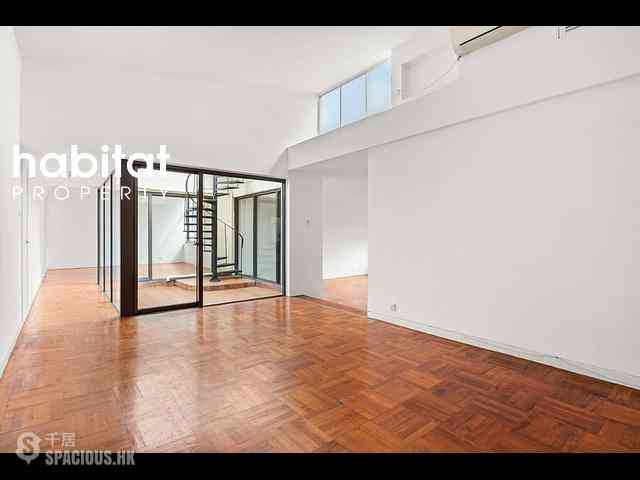 Stanley - Stanley Knoll 01