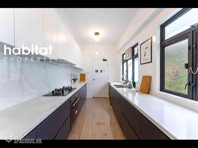Repulse Bay - Repulse Bay Apartments 04