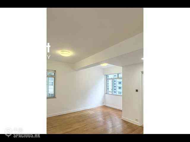 Mid Levels Central - Kings Court 04