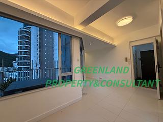 Happy Valley - Cheerful Court 03