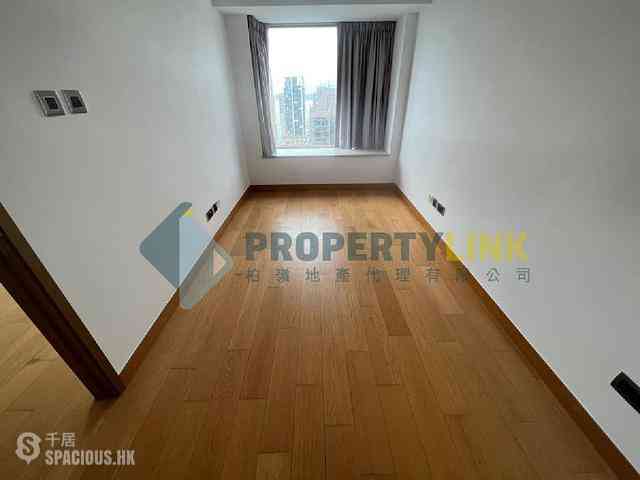 Sai Ying Pun - The Nova 05