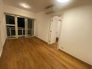 Soho - Centrestage 16