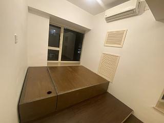 Soho - Centrestage 18