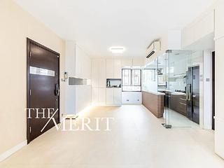 Mid Levels Central - Robinson Heights 03