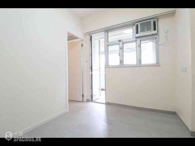 Wan Chai - Everwin Mansion 05