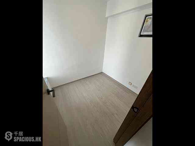 Kennedy Town - Centenary Mansion Block 2 11