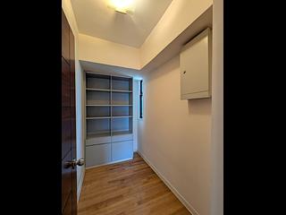 Mid Levels Central - Scenecliff Block 2 16