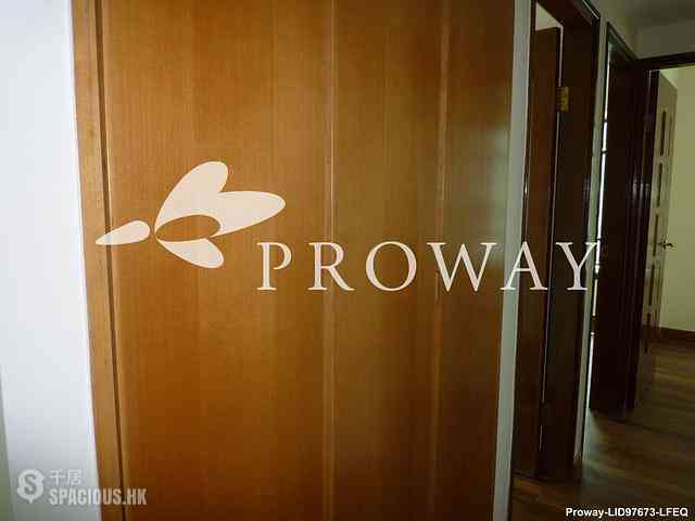 Mid Levels Central - Fairview Height 06