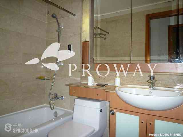 Hung Hom - Royal Peninsula Block 1 09
