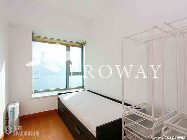 West Kowloon - The Harbourside 07