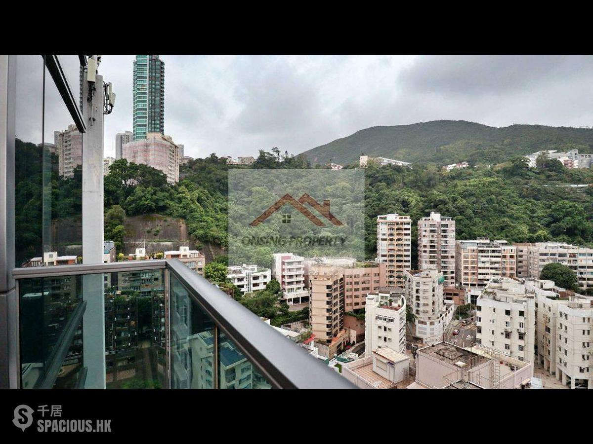 Happy Valley - The Urban Edition 01