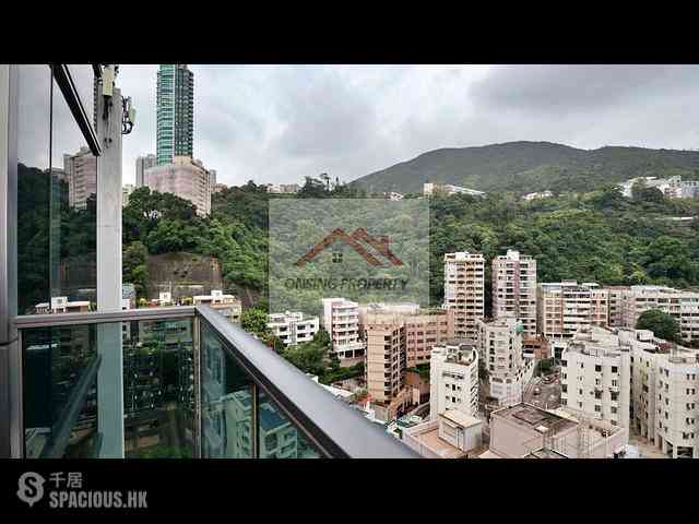 Happy Valley - The Urban Edition 01
