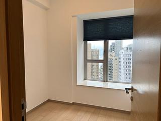 Sai Ying Pun - The Summa Block 1 03