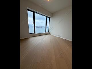Ap Lei Chau - The Corniche 04