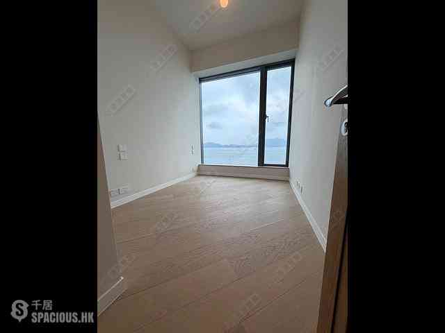 Ap Lei Chau - The Corniche 06