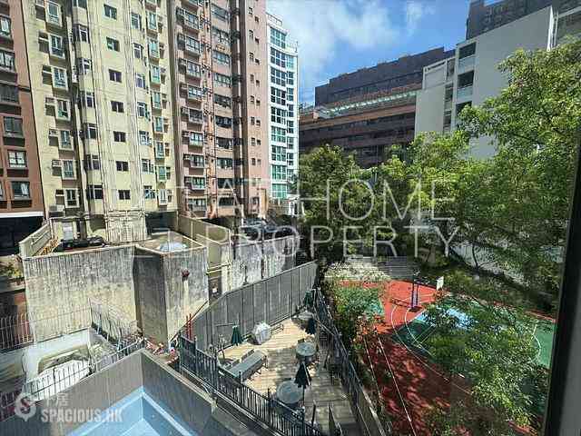 Shek Tong Tsui - Eivissa Crest 10