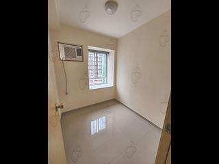 Quarry Bay - Westlands Court Ngar Lan Mansion 03