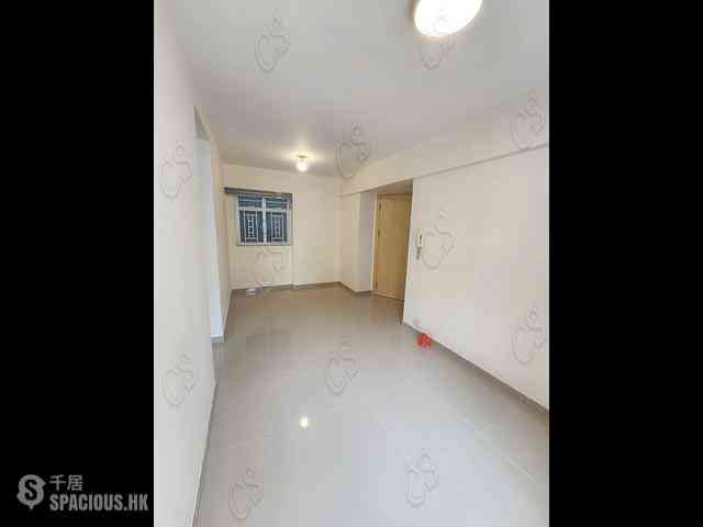 Quarry Bay - Westlands Court Ngar Lan Mansion 06