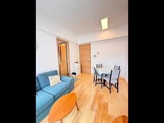 Sai Ying Pun - Island Crest 04